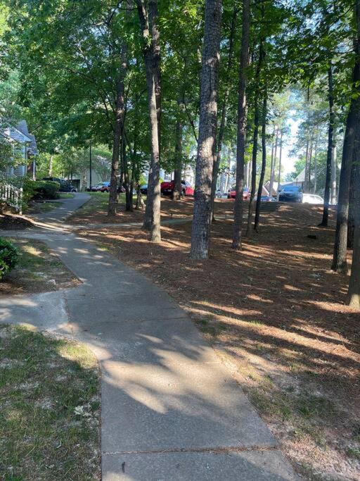 Simple Elegant Townhouse Dt Raleigh Ncsu Lägenhet Exteriör bild