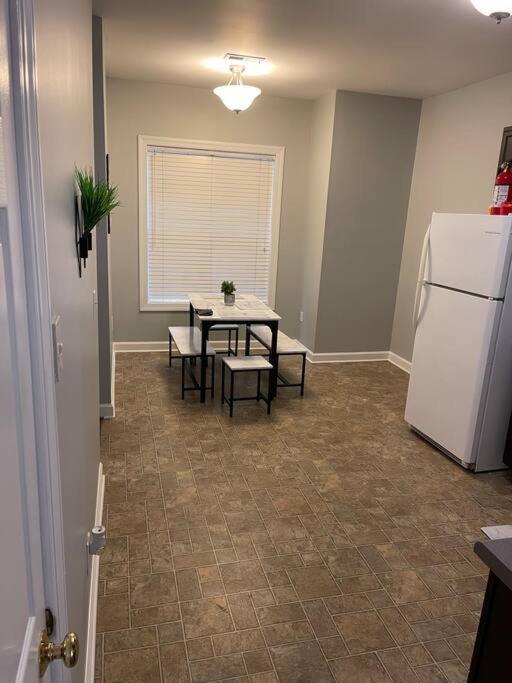 Simple Elegant Townhouse Dt Raleigh Ncsu Lägenhet Exteriör bild